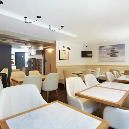 Hotel Le Chat Noir-3